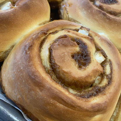 Sourdough Apples and Cinnamon Buns