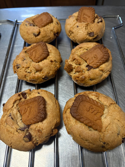 Sourdough Biscoff Cookie Butter Chocolate Chip Cookies